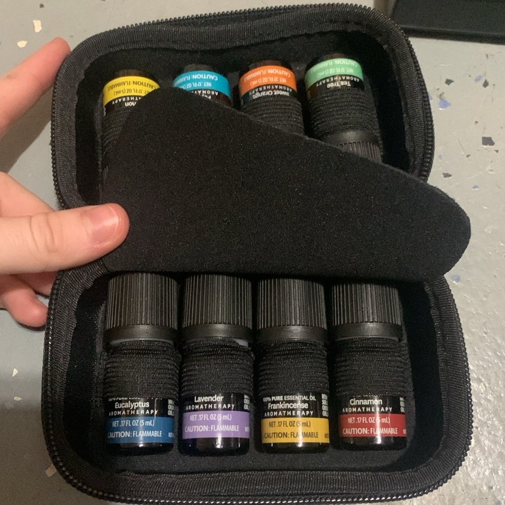 essential oils - Picture 4 of 5